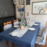 Daire Floris's Los Cristianos (Tenerife)